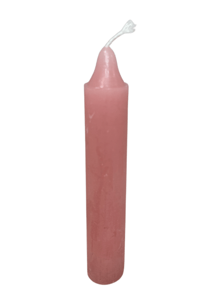 Semanario rosa atrae nuevos romances